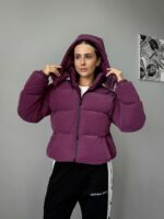 Женская Демисезонная Бархатная Фиолетовая Куртка под Горло с Капюшоном - Стеганая Дутая с Манжетами