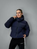Женская Демисезонная Бархатная Темно-Синяя Куртка под Горло с Капюшоном - Стеганая Дутая с Манжетами