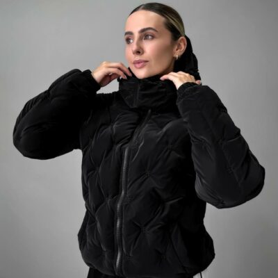 Женская Демисезонная Черная Куртка под Горло с Капюшоном - Бархатная Дутая с Вышивками