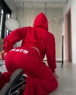 Женский Красный Спортивный Костюм с Надписью "Sugar Mommy" - Укороченная Зипка + Широкие Штаны