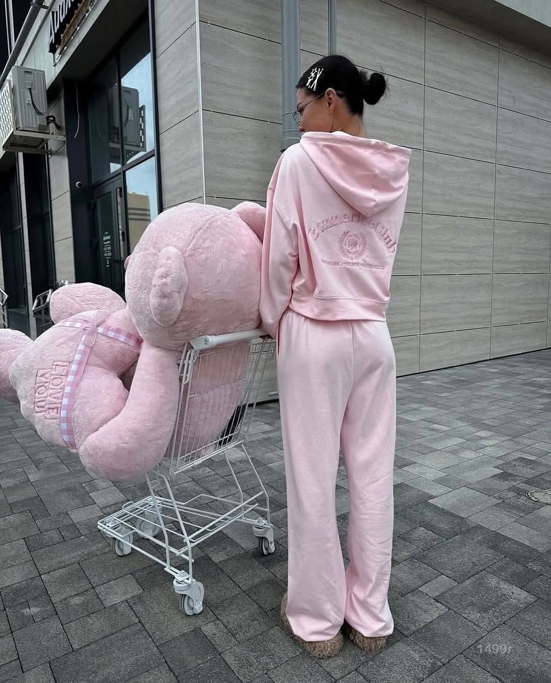 photo_2025-10-24_21-12-35 (2) Женский Розовый Спортивный Костюм Оверсайз с Вышивкой - Зип Кофта Худи + Широкие Штаны