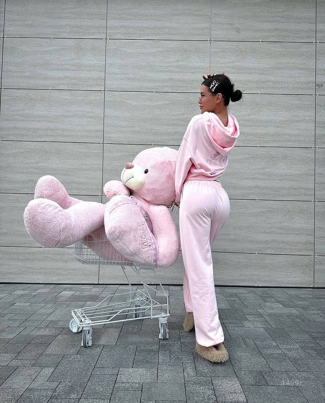 photo_2025-10-24_21-12-37 Женский Розовый Спортивный Костюм Оверсайз с Вышивкой - Зип Кофта Худи + Широкие Штаны