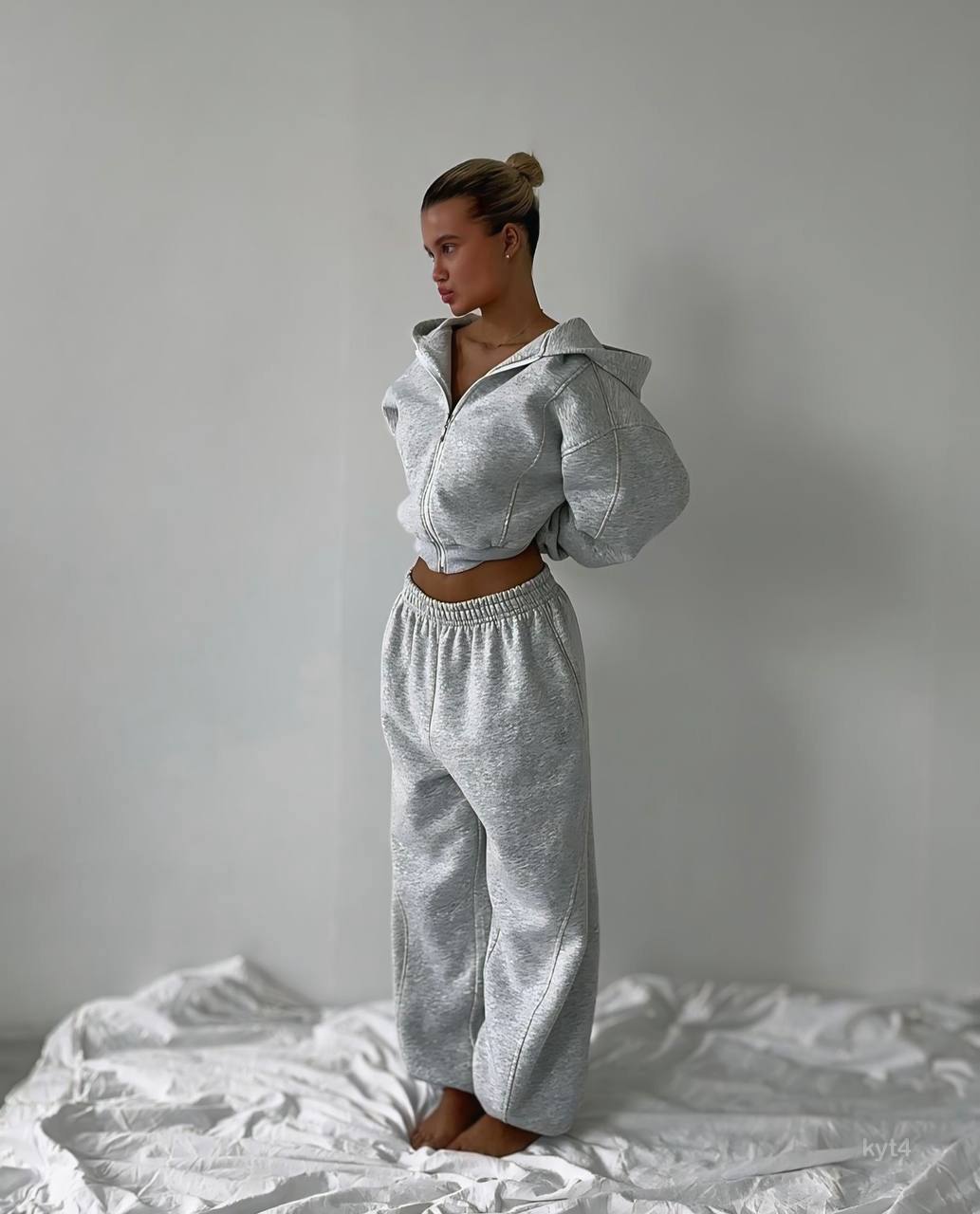 photo_2025-10-24_21-32-36 Женский Теплый Спортивный Костюм Серый Меланж на Флисе - Зип Кофта + Широкие Штаны