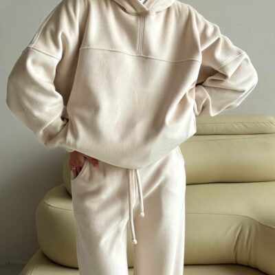 Женский Теплый Зимний Бежевый Костюм Свободного Кроя - Кофта с Капюшоном + Штаны