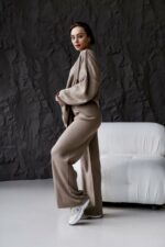 Женский Трикотажный Коричневый Костюм Оверсайз - Объемный Свитер + Широкие Штаны