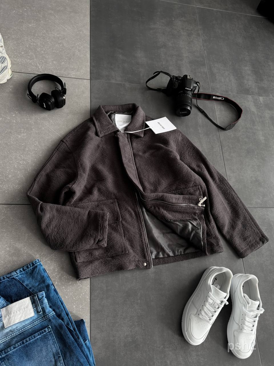 photo_2025-10-26_20-19-16 Мужской Графитовый Бомбер Свободного Кроя на Молнии - Текстурированный на Подкладке