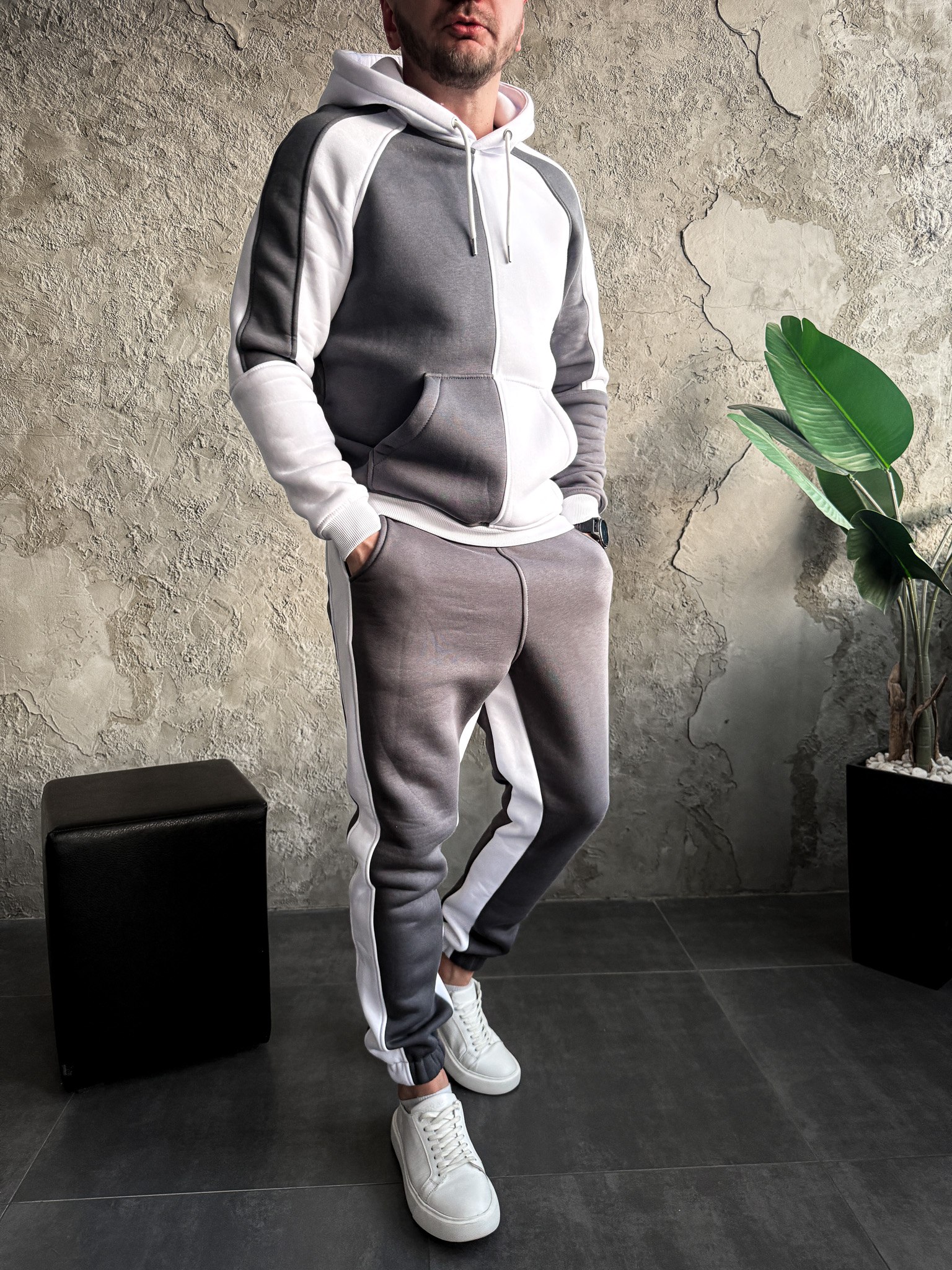 photo_2025-10-26_20-35-16 Мужской Серо-Белый Костюм Худи Джоггеры - Утепленный на Флисе