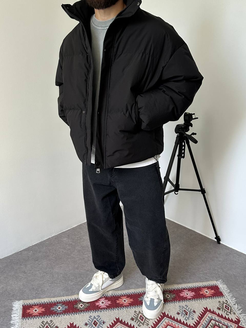 photo_2025-10-27_21-49-29 Мужская Зимняя Черная Куртка Пуфер - Стеганая Оверсайз с Высокой Горловиной