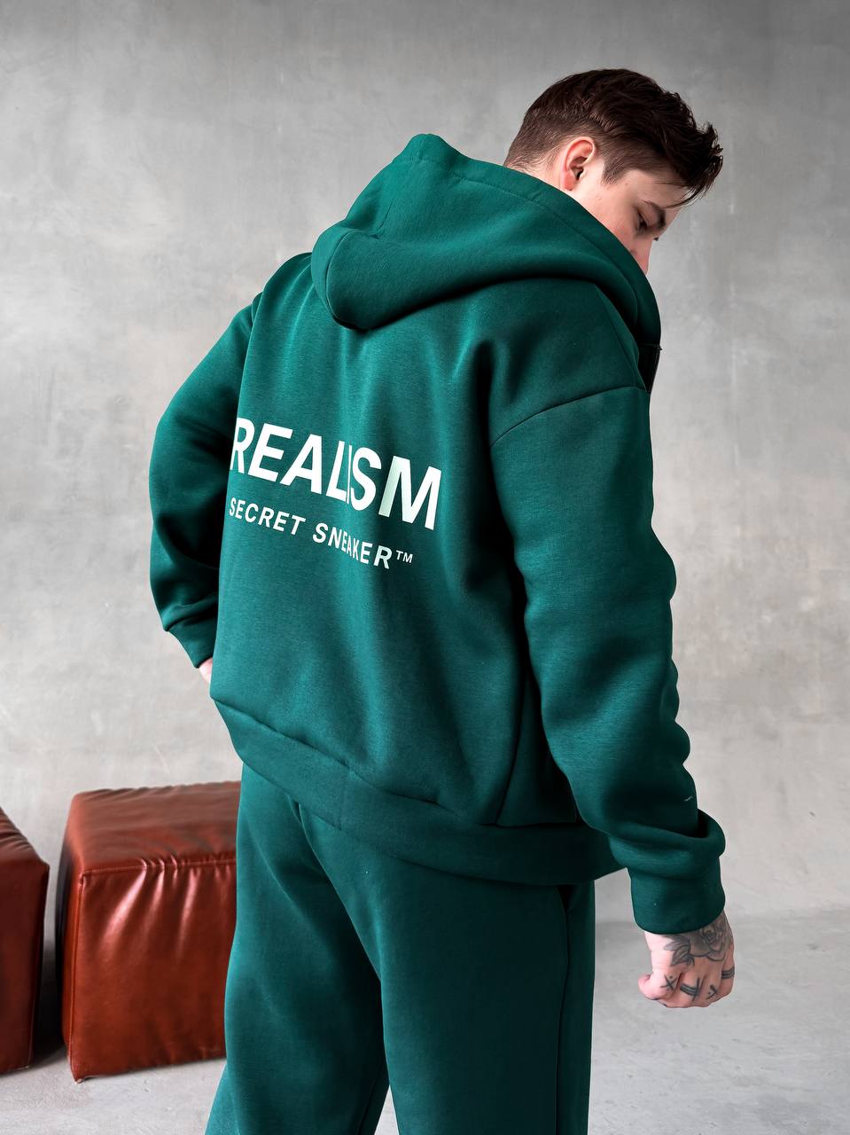 photo_2025-10-28_17-37-39 Мужской Зеленый Спортивный Костюм "Realism" Утепленный с Начесом на Молнии (Зипка + Штаны)