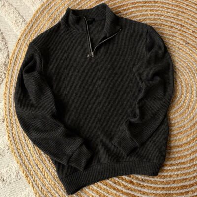 Мужской Графитовый Свитер Свободного Коя с Замком на Воротнике Стойке