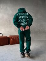 Мужской Теплый Зеленый Спортивный Костюм с Надписью на Спине - Толстовка Штаны с Начесом