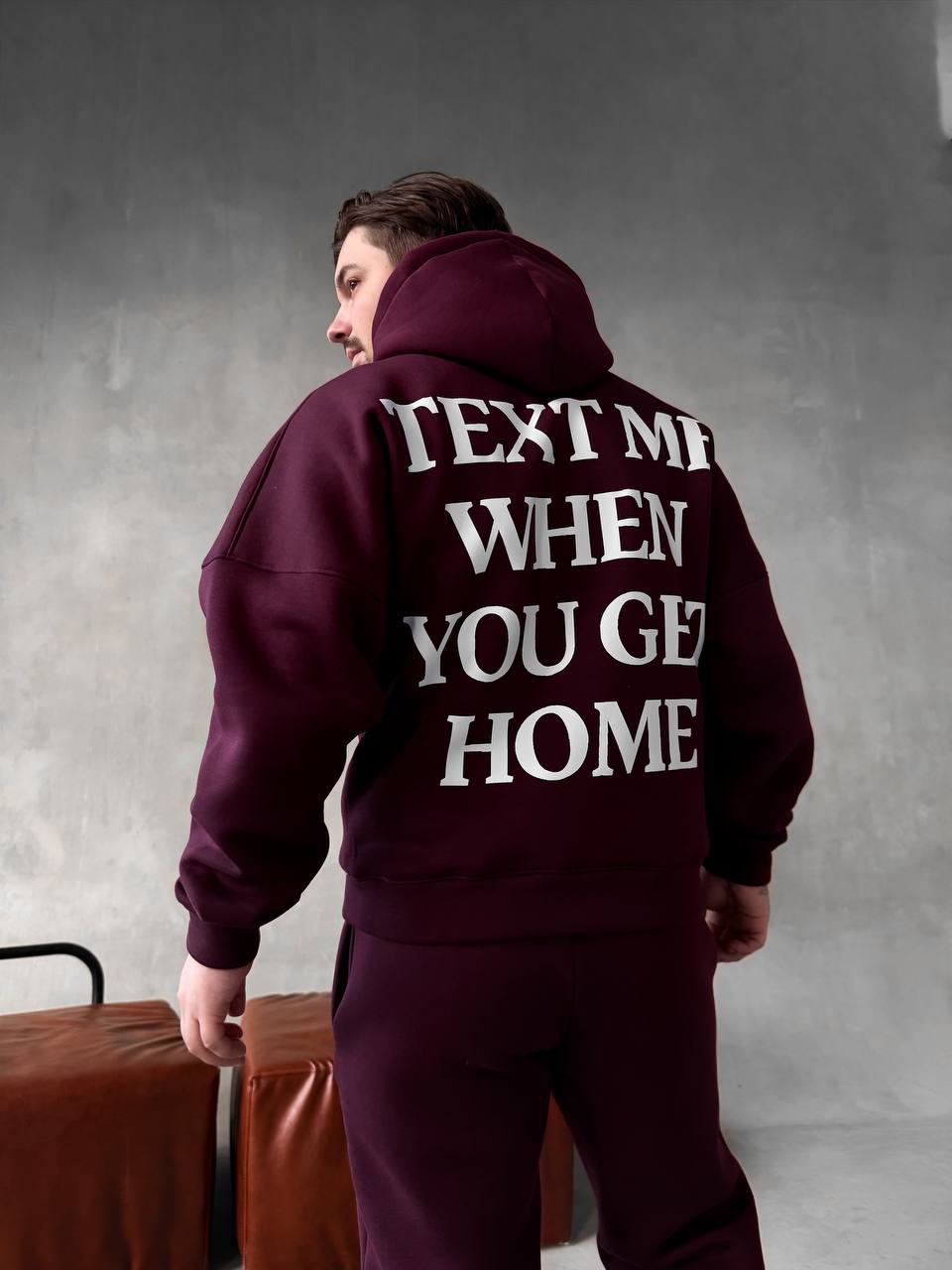 photo_2025-10-30_21-29-27 Мужской Теплый Бордовый Спортивный Костюм с Надписью на Спине - Толстовка Штаны с Начесом