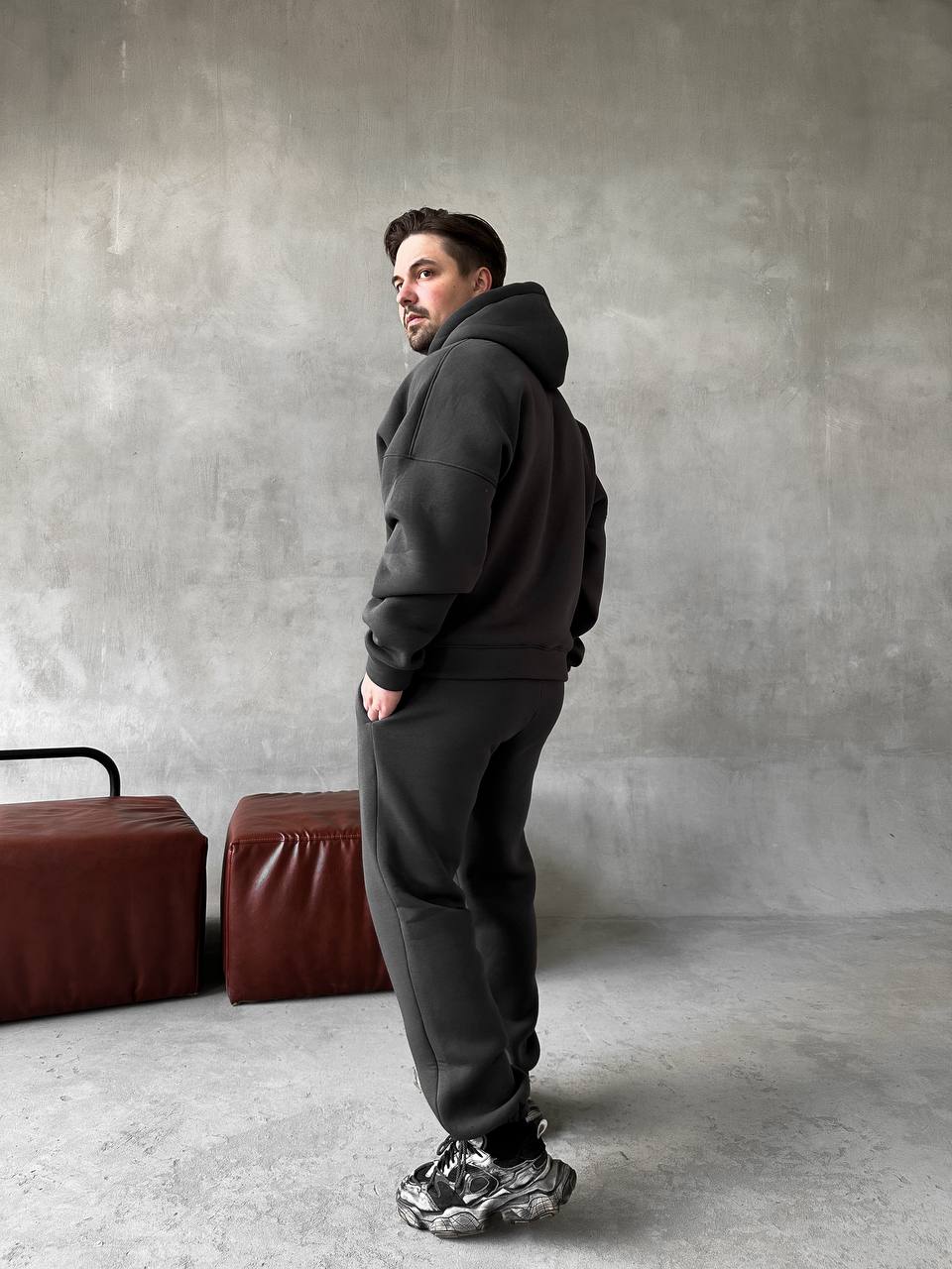 photo_2025-10-30_22-21-48 (2) Мужской Базовый Теплый Графитовый Спортивный Костюм с Принтом – Толстовка Штаны с Начесом