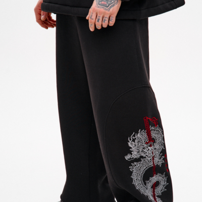 Мужские Широкие Черные Спортивные Штаны с Вышивкой - Утепленные на Флисе