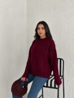Женский Теплый Мягкий Бордовый Свитер Оверсайз - Трикотажный с Заниженной Линией Плеча
