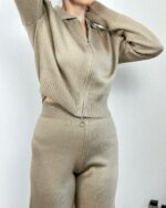 Женский Трикотажный Базовый Песочный Костюм - Кофта Поло на Молнии + Свободные Штаны Палаццо