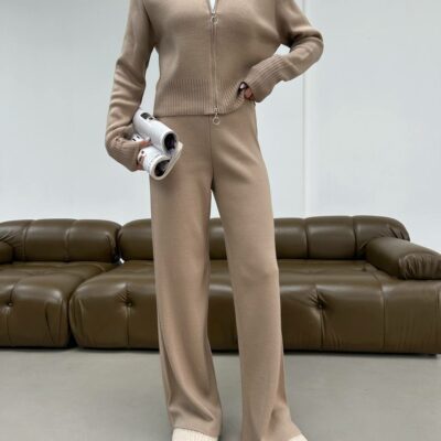 Женский Трикотажный Базовый Песочный Костюм - Кофта Поло на Молнии + Свободные Штаны Палаццо