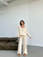 Женский Базовый Трикотажный Молочный Костюм - Зип Кофта на Молнии + Широкие Штаны Палаццо
