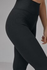 Женские Базовые Черные Лосины Леггинсы в Рубчик - Утепленные на Флисе