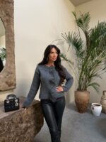 Женский Теплый Классический Графитовый Кардиган на Пуговицах с Рюшами