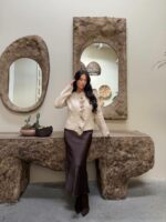 Женский Теплый Классический Бежевый Кардиган на Пуговицах с Рюшами