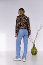 Женская Бежевая Кожаная Куртка Косуха в Леопардовый Принт - Короткая с Ремешком