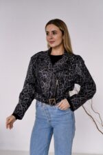 Женская Графитовая Кожаная Куртка Косуха в Леопардовый Принт - Короткая с Ремешком