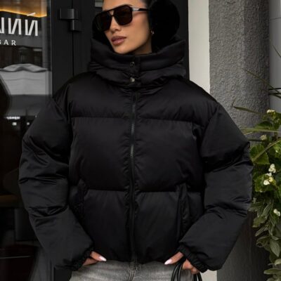 Женская Зимняя Дутая Черная Куртка Пуфер Пуфи Оверсайз с Капюшоном