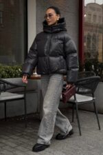 Женская Зимняя Дутая Графитовая Куртка Пуфер Пуфи Оверсайз с Капюшоном