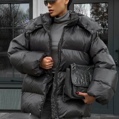 Женская Зимняя Объемная Графитовая Куртка Пуховик Тайм Оверсайз с Капюшоном