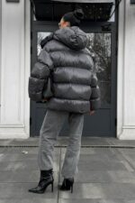 Женская Зимняя Объемная Графитовая Куртка Пуховик Тайм Оверсайз с Капюшоном