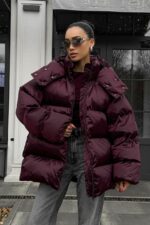Женская Зимняя Объемная Бордовая Куртка Пуховик Тайм Оверсайз с Капюшоном