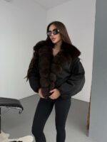 Женская Зимняя Черная Куртка с Натуральным Мехом