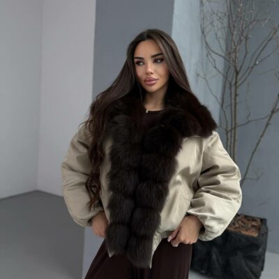 Женская Зимняя Бежевая Куртка с Натуральным Мехом