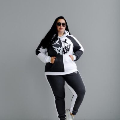 Женский Графитово-Белый Спортивный Костюм с Принтом - Утепленный на Флисе