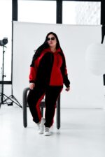 Женский Черно-Красный Спортивный Костюм с Принтом - Утепленный на Флисе