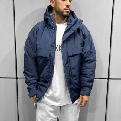 Мужская Демисезонная Темно-Синяя Куртка с Капюшоном и Большими Карманами