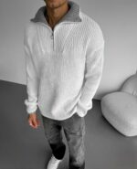 Мужской Теплый Белый Свитер с Высокой Горловиной на Коротком Замке