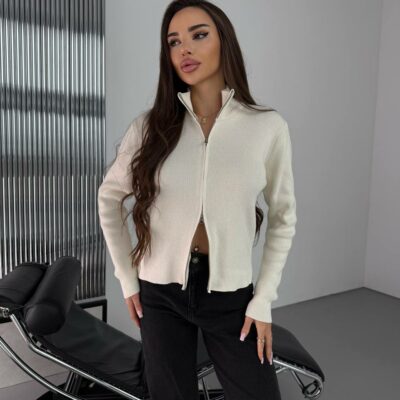 Женская Укороченная Трикотажная Молочная Кофта на Молнии