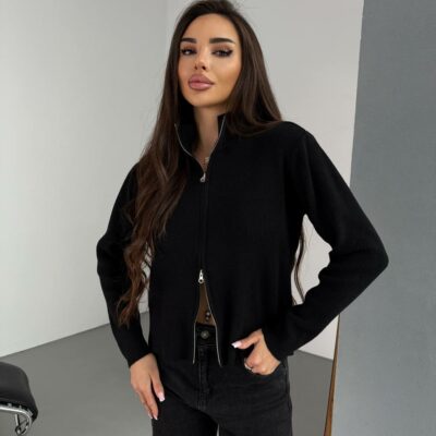 Женская Укороченная Трикотажная Черная Кофта на Молнии