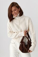 Женская Базовая Трикотажная Молочная Кофта под Горло на Молнии