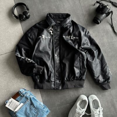 Мужская Демисезонная Графитовая Кожаная Куртка Бомбер с Вышивками