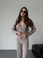 Женский Трикотажный Бежевый Костюм - Приталенный Кардиган + Штаны Прямого Кроя
