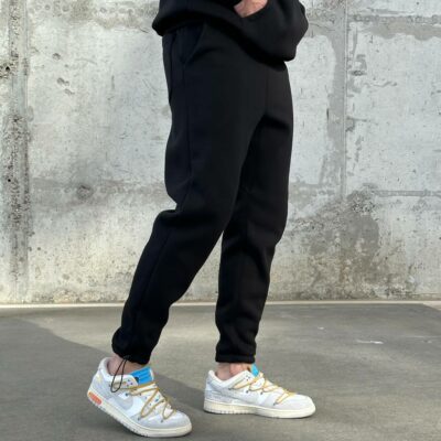 Мужские Утепленные Черные Спортивные Штаны Джоггеры на Флисе с Затяжками