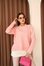 Женский Теплый Базовый Розовый Свитер Оверсайз с Разрезами по Бокам