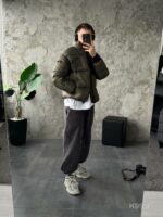 Мужская Зимняя Куртка Пуховик Хаки - Стеганая Дутик с Высокой Горловиной и Номером на Спине