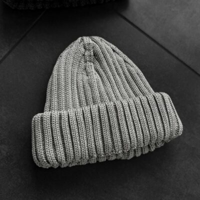 Мужская Серая Шапка Бини с Отворотом