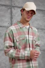 Мужская Теплая Фланелевая Пудровая Рубашка - Клетчатая с Принтом на Спине