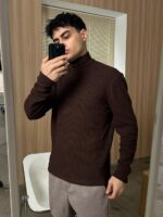 Мужской Свободный Базовый Коричневый Гольф с Воротником Стойкой