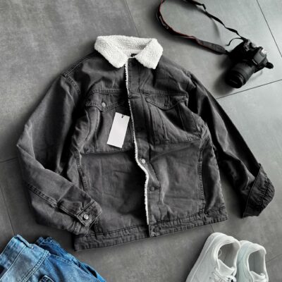 Мужская Утепленная Серая Джинсовка Коттонка на Овчине - Белый Мех